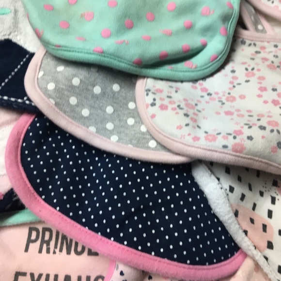 Baby bibs - Picture 7 of 16